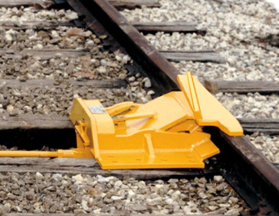 Two Way Retractable Derail | Aldon®